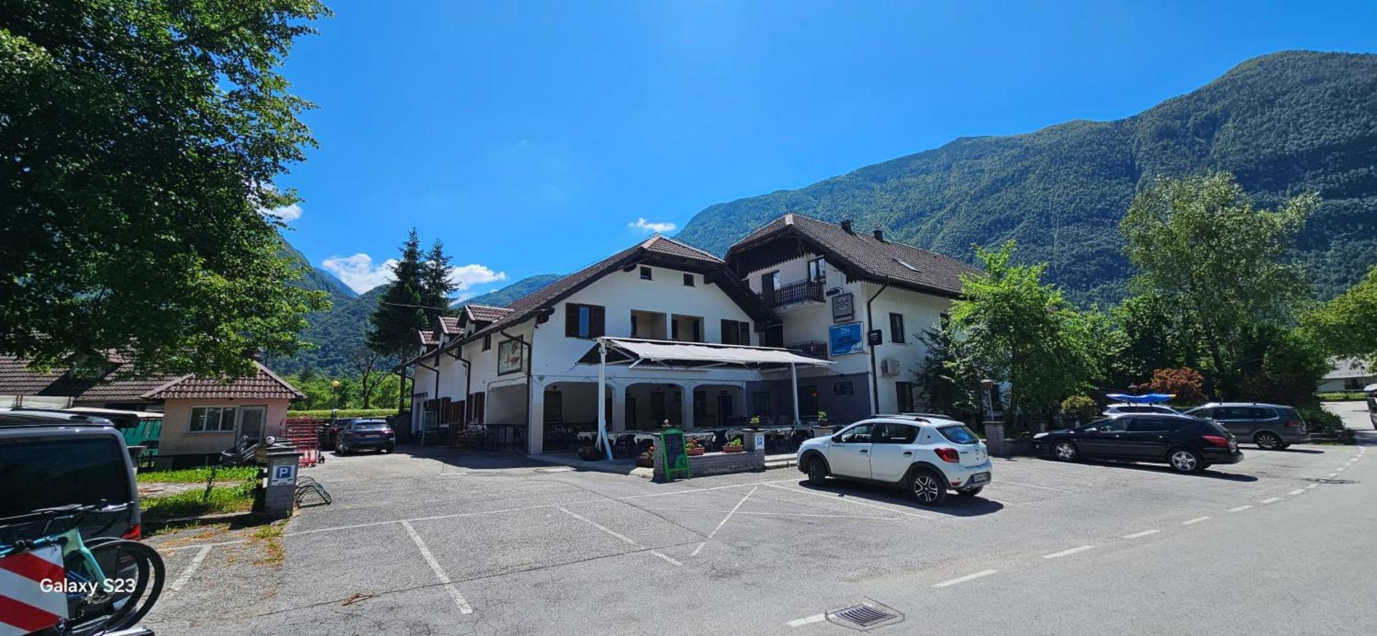 Simonai Apartment Bovec Eksteriør billede